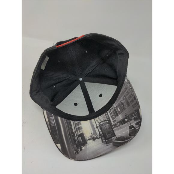 Chicago Snapback Hat Embroidered Spell Out Red & Black OSFM Picture Bill - Picture 8 of 11